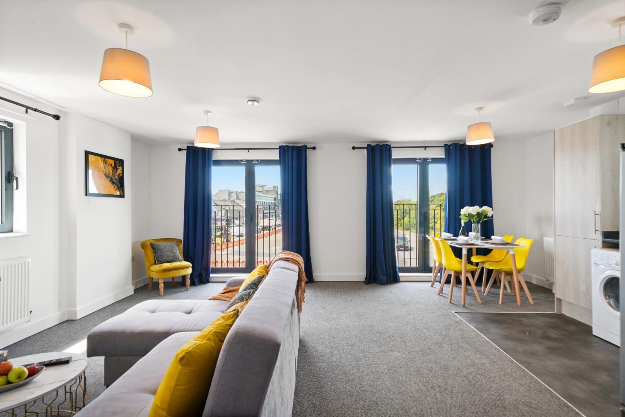 Modern Apartments With Free Parking Near Heathrow Colnbrook Exterior foto