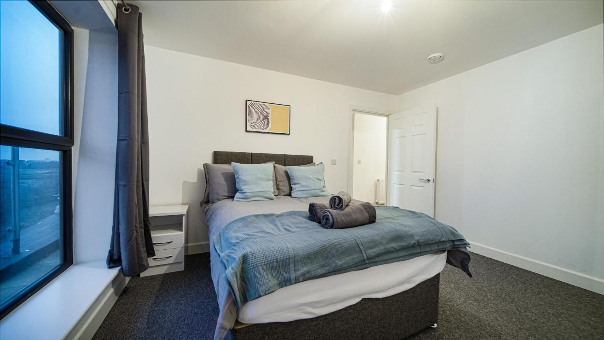 Modern Apartments With Free Parking Near Heathrow Colnbrook Exterior foto